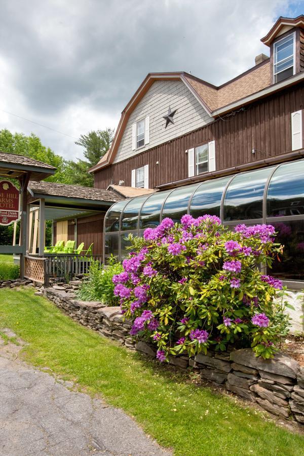 Pine Hill Arms Hotel Buitenkant foto